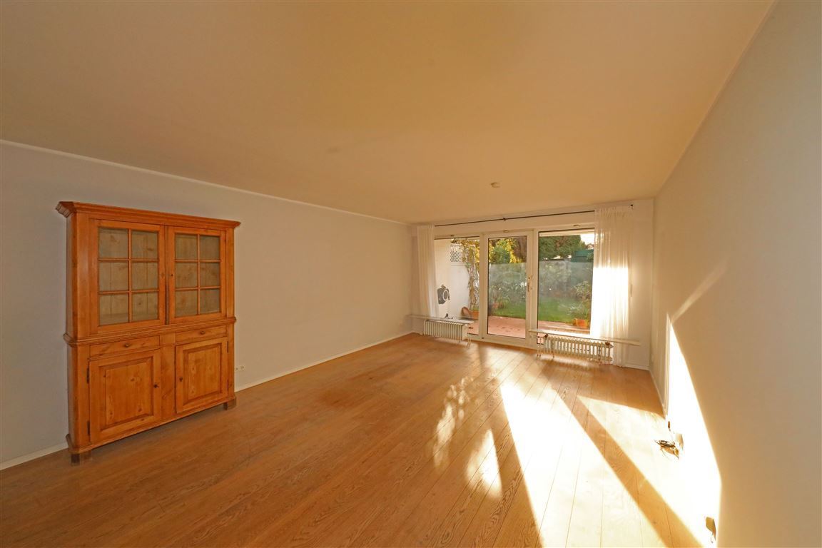 Immobilien Richter: Einfamilienhaus zu vermieten in Düsseldorf-Reisholz 60 Wohnzimmer