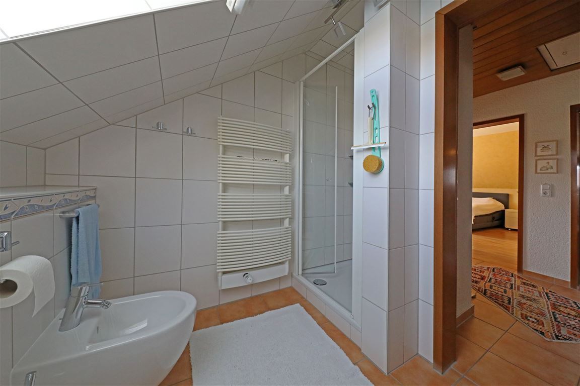 Bad mit Dusche