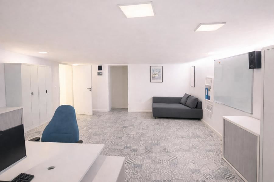 Büro souterrain