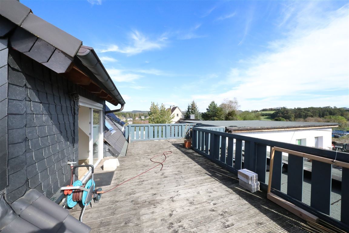 1.OG riesen Dachterrasse